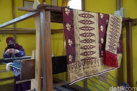 Kampung Wisata Tenun Tradisional